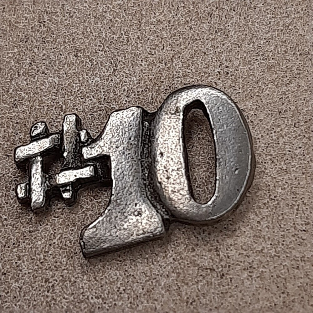 Vintage #10 metal lapel tie- tac pin Silver/Pewter-Tone Sports Player # Ten